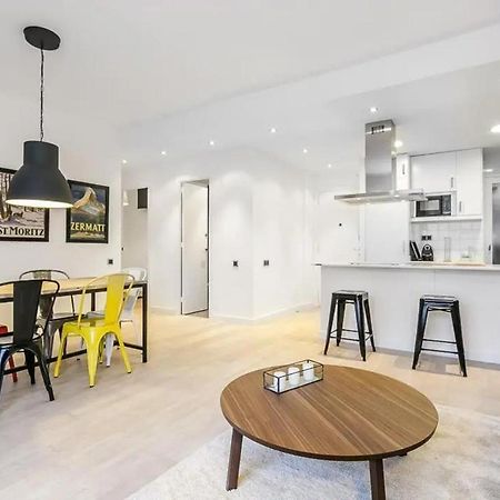51Sam1021 - Modern Apartment Near Montjuic Barcelona Eksteriør billede
