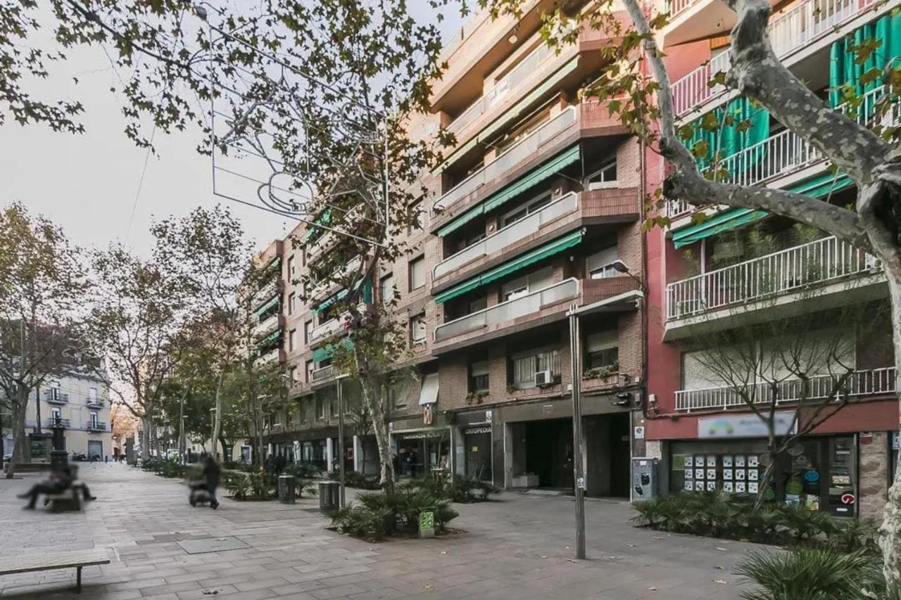 51Sam1021 - Modern Apartment Near Montjuic Barcelona Eksteriør billede